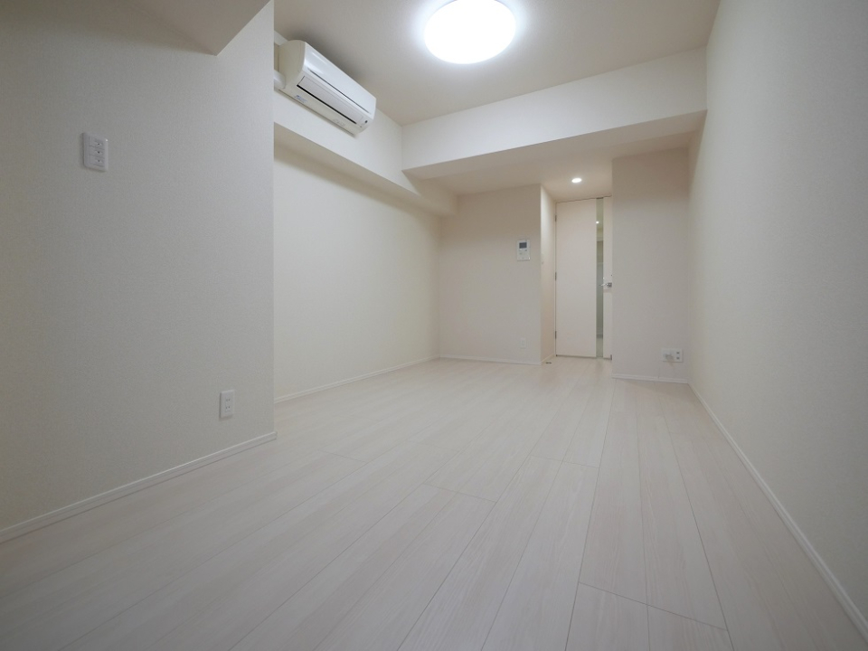 8.3帖の洋室です。