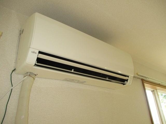 エアコン1台付き。