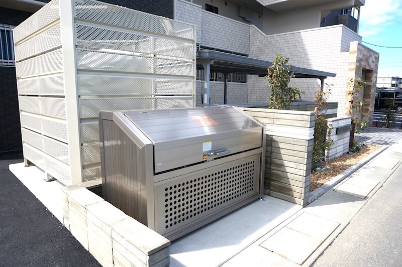 敷地内にゴミ置き場あり