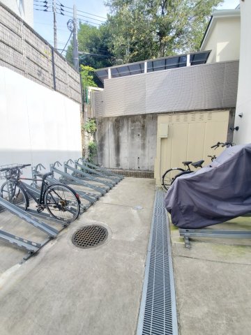 駐輪場・バイク置き場