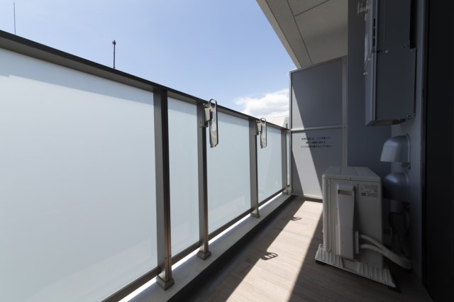 ベランダ
※参考写真