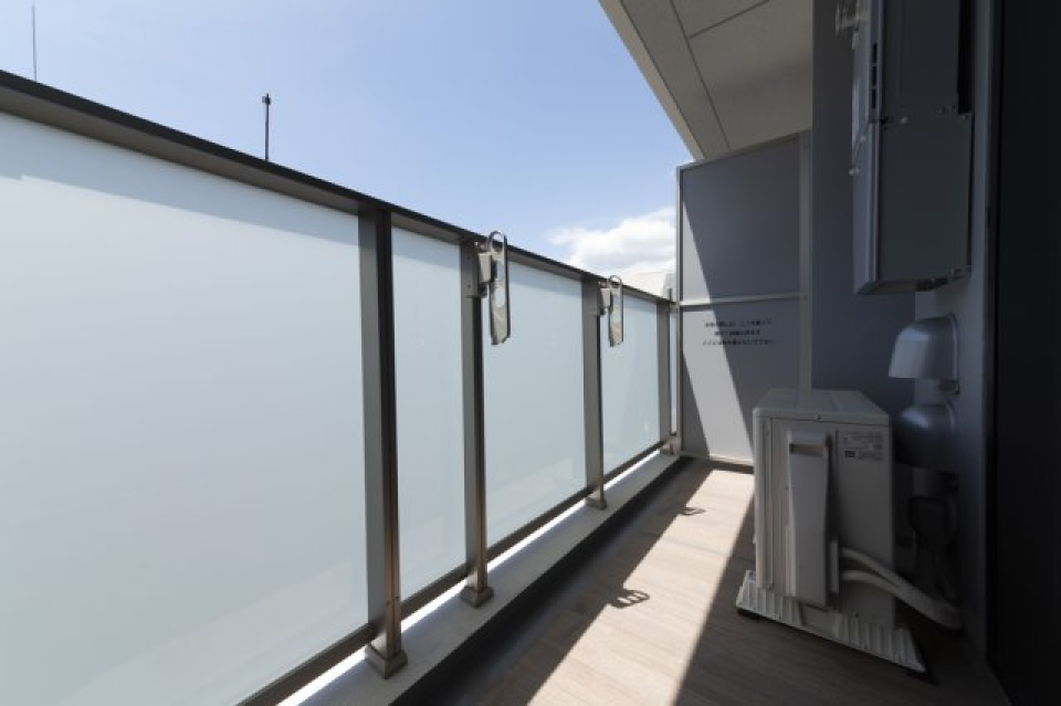 ベランダ
※参考写真