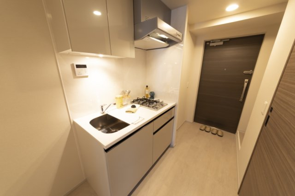 暖色がシャレてるのよね。雰囲気のいいキッチンスペースへようこそ。
※参考写真　家具などは付いておりません。