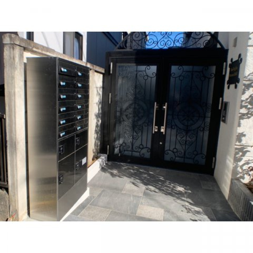 宅配ボックスもあります