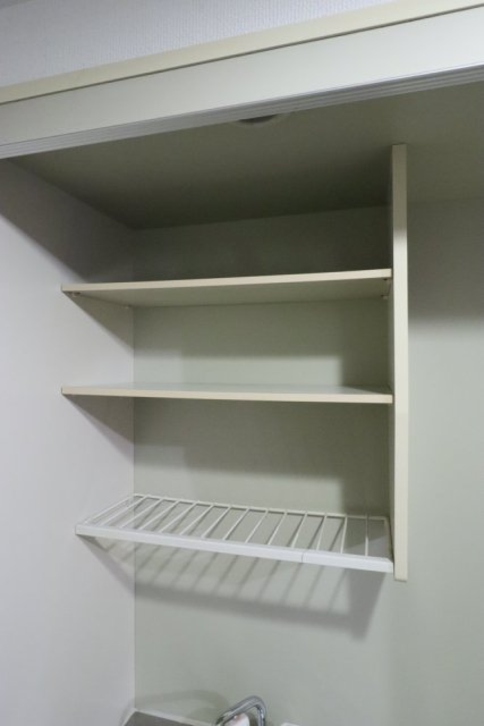 ちょっとした棚が便利