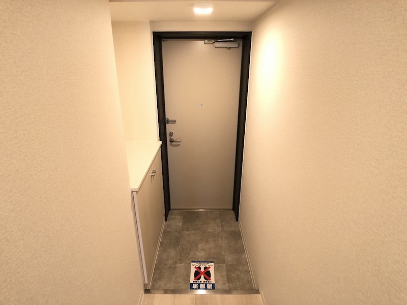 シューズボックス付きの玄関