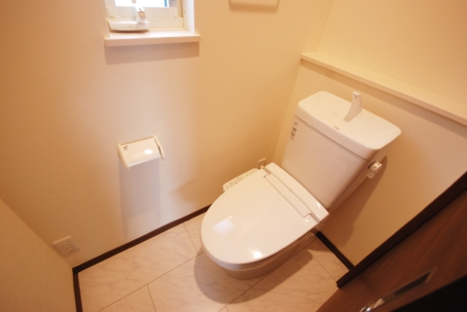 シンプルなトイレです。