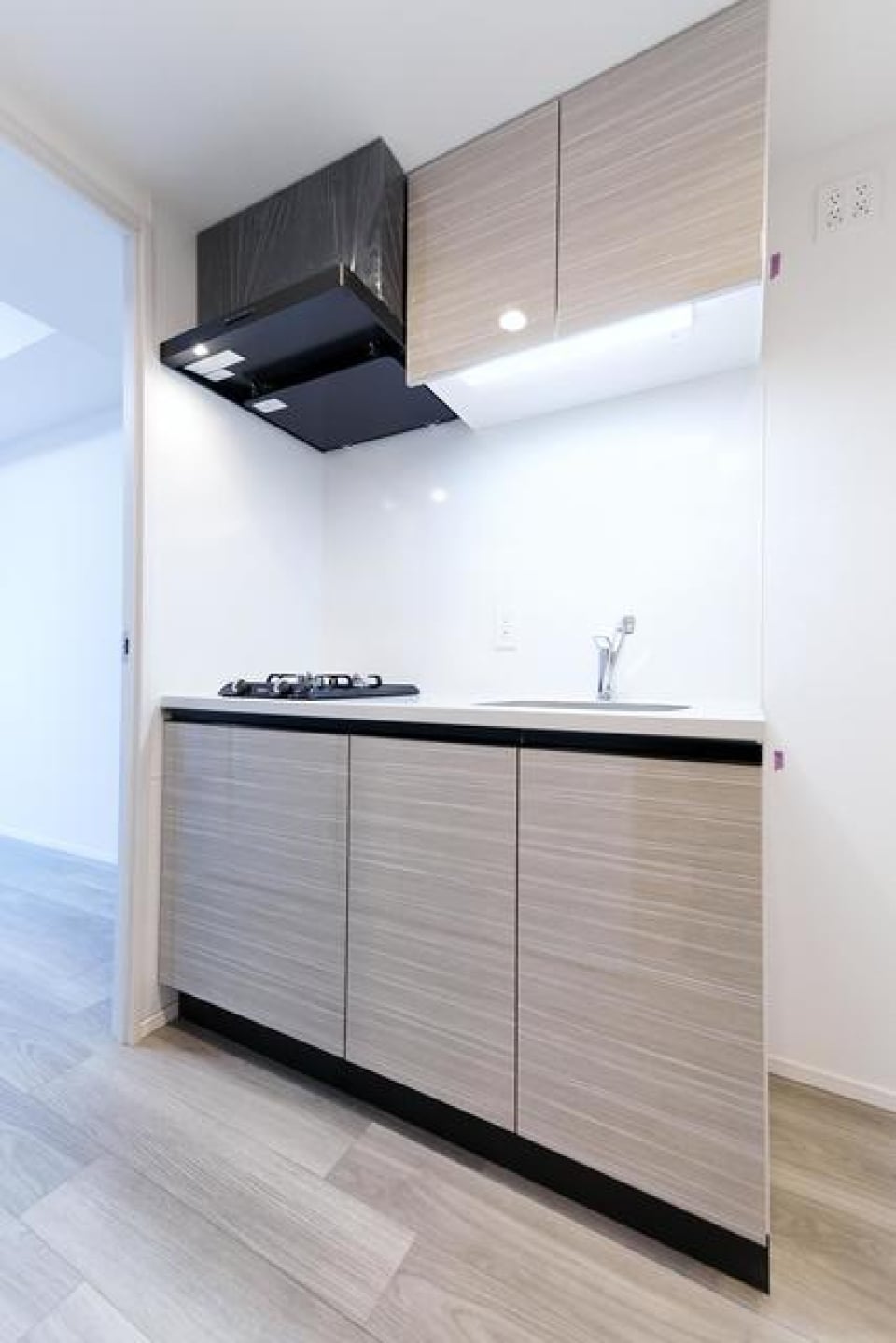 シンプルなキッチンです。
※写真は同タイプ住戸です。