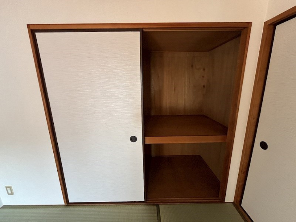 押し入れ付きです