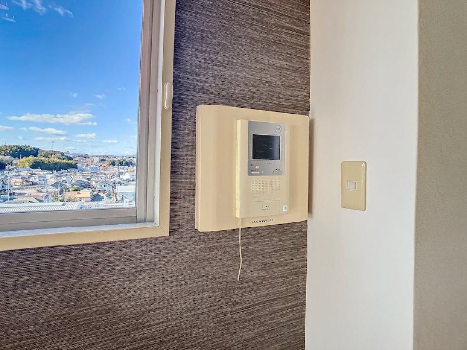 インターホンも完備