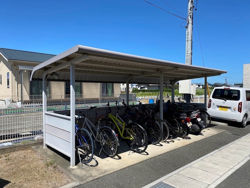 駐輪場付きです