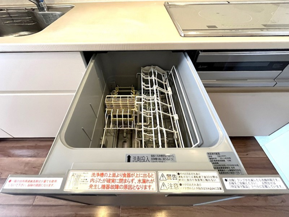 みんな大好き食器洗浄乾燥機も完備です