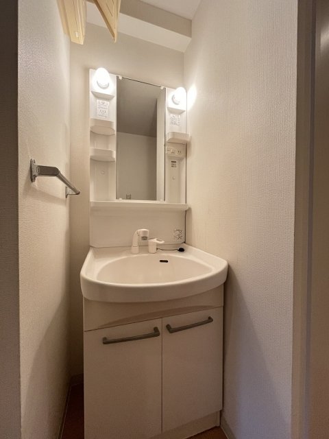 タオル掛けもついてていいですね！