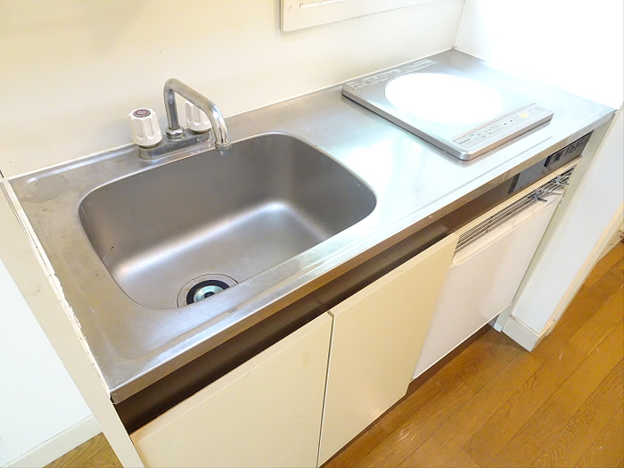 １つのIHコンロが導入されています。