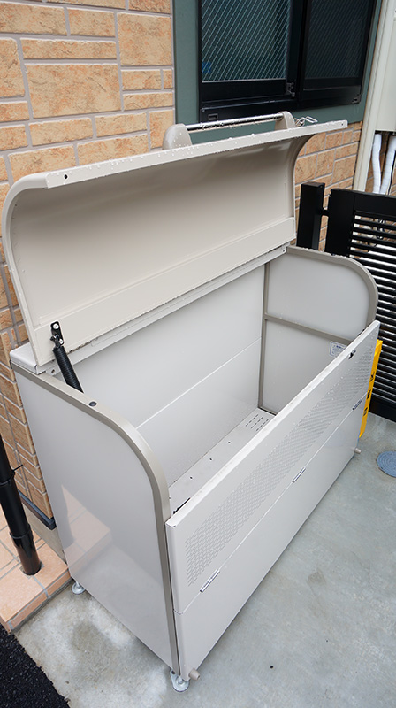 ゴミストッカー