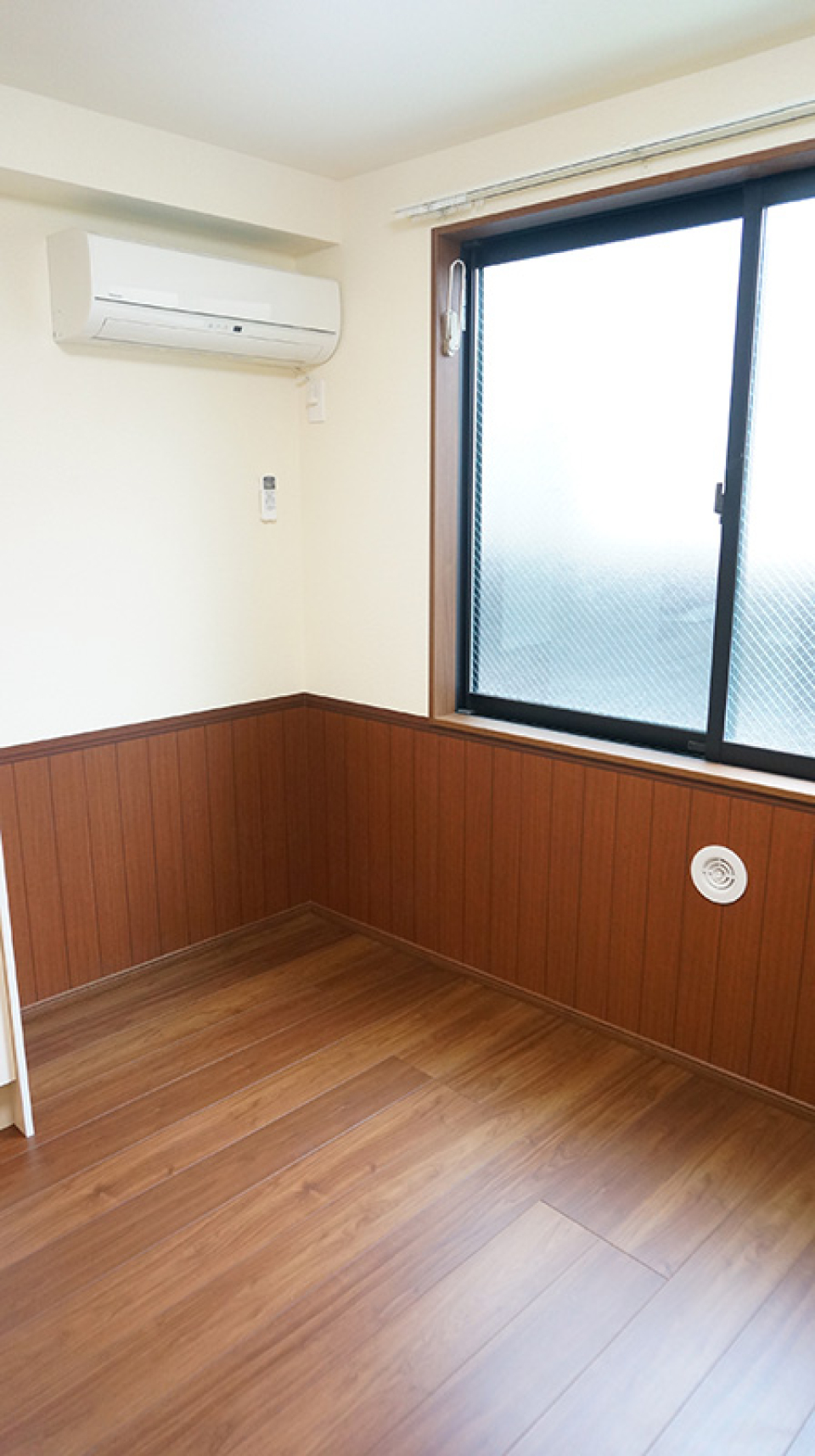 ブラウンが落ち着く部屋