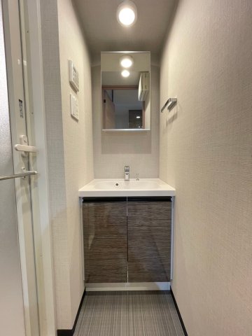 独立洗面台です。