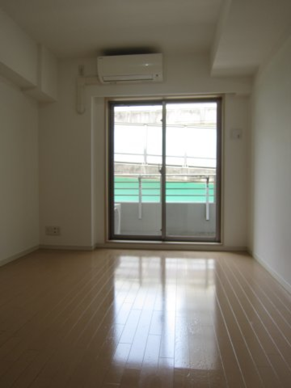 エアコンが付いているお部屋になります
※参考写真