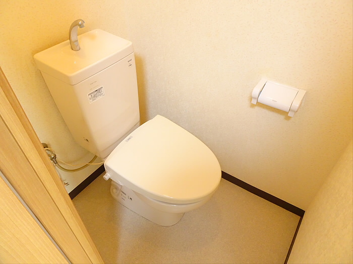 シンプルなトイレです。