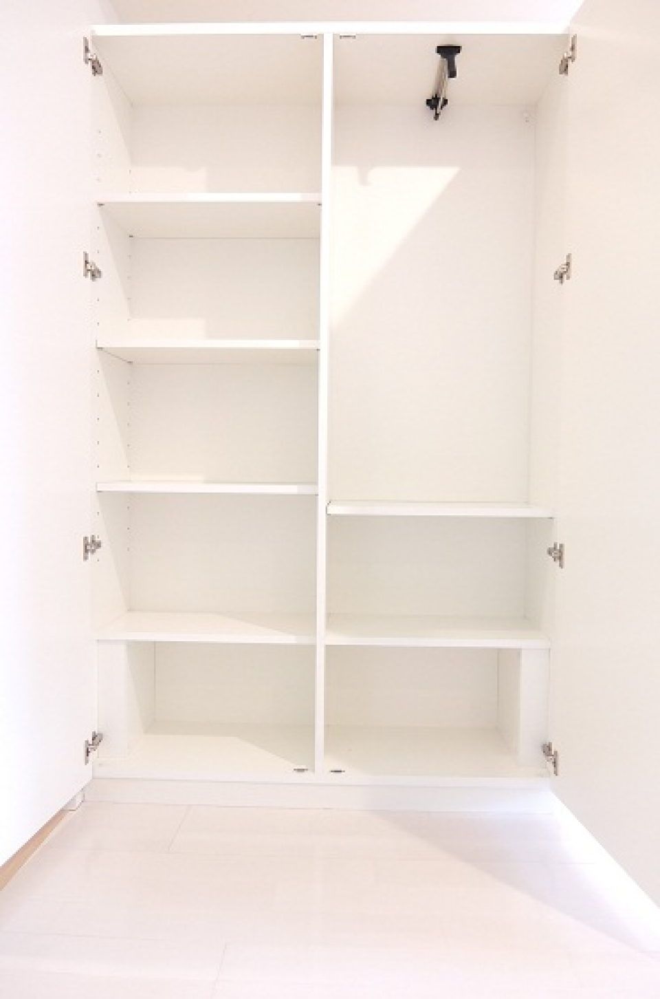 収納を開けた時の様子。※参考写真