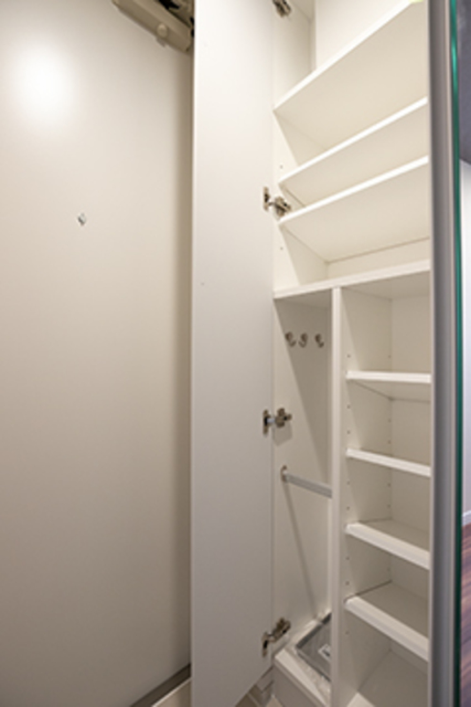 シューズクローゼット付※写真は同タイプ住戸です。