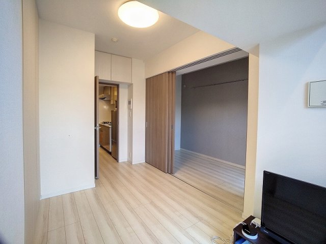 見て！1Kだけど！仕切りあるんです！プライベート空間が隠せる1Kって理想じゃありません？