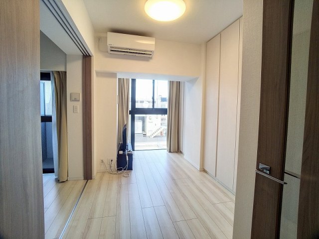 お部屋全体的に開放的に見えます！