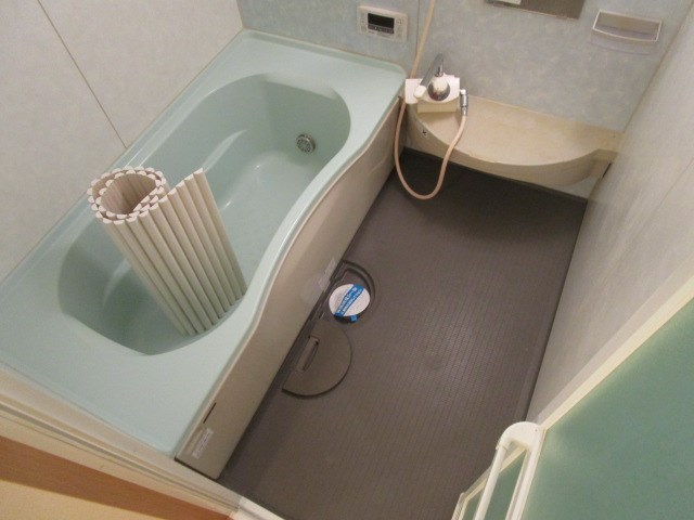 設備充実な浴室