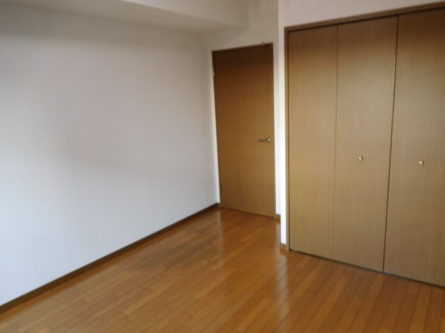 収納付きの洋室6.5帖