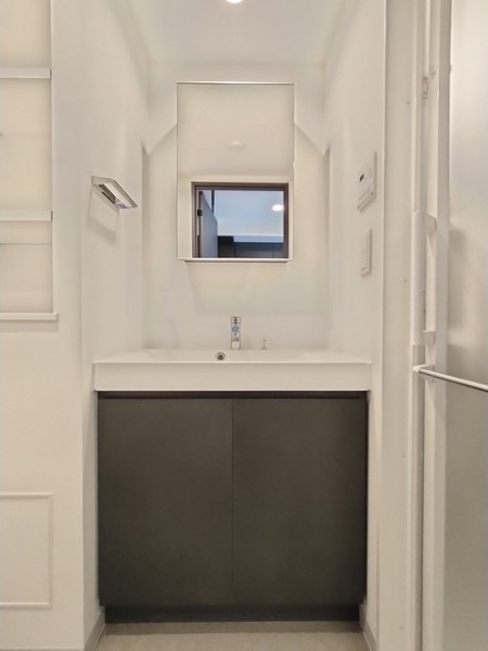 洗面台もちょっとお洒落に