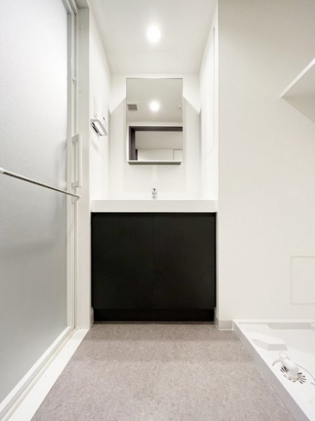 洗面台もちょっとお洒落に