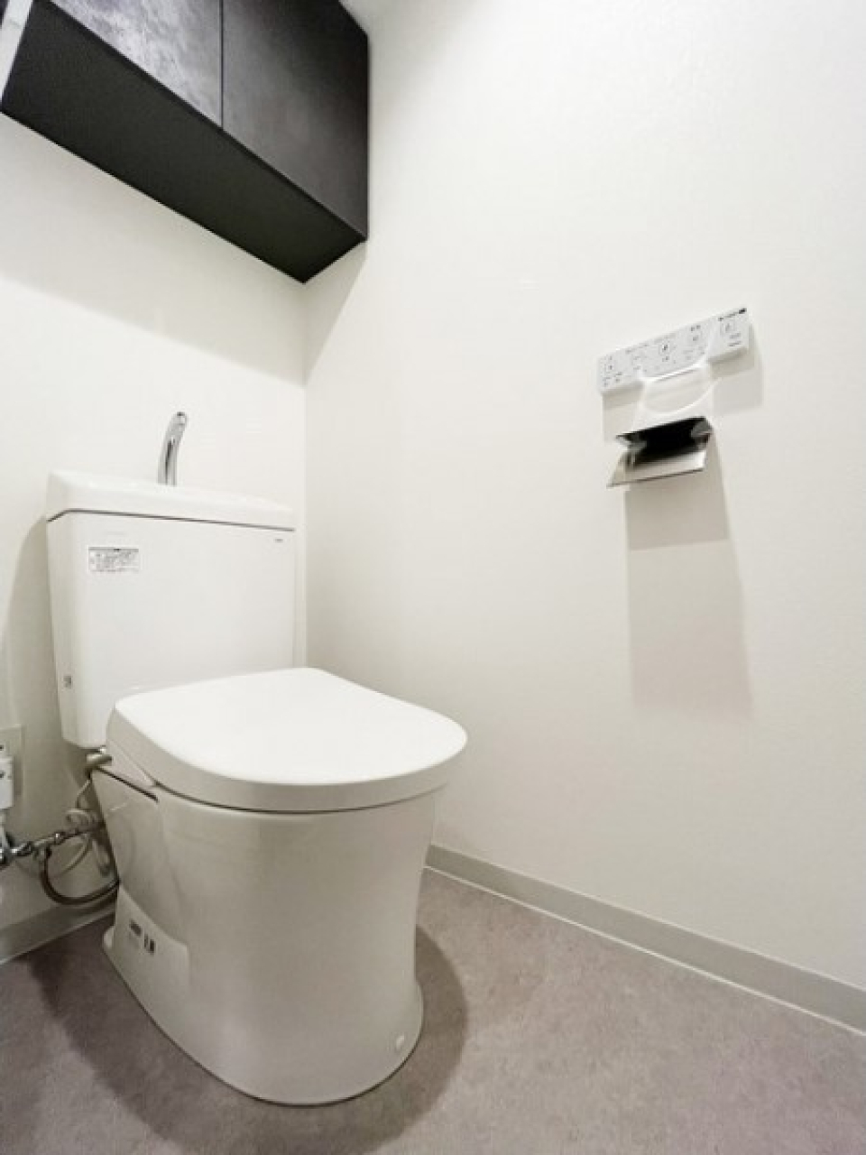 トイレにも本置けちゃいます