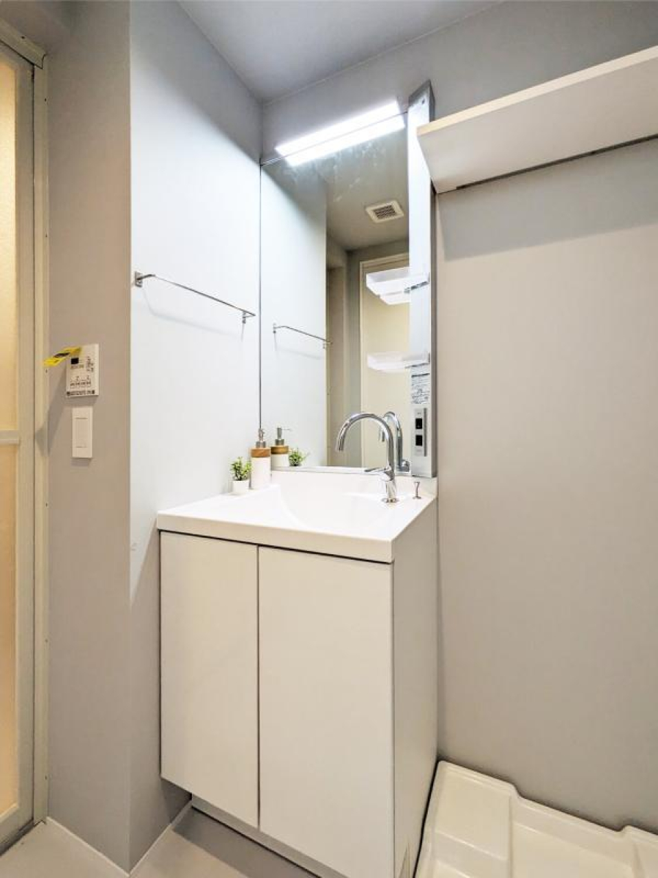 洗面台は2階にあります。