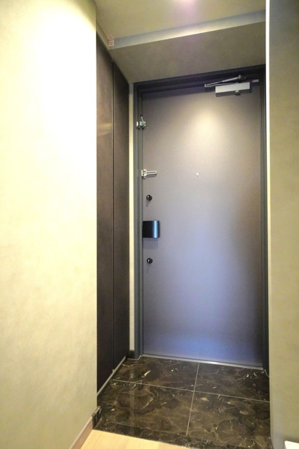 玄関の様子
※写真は同タイプ住戸です。