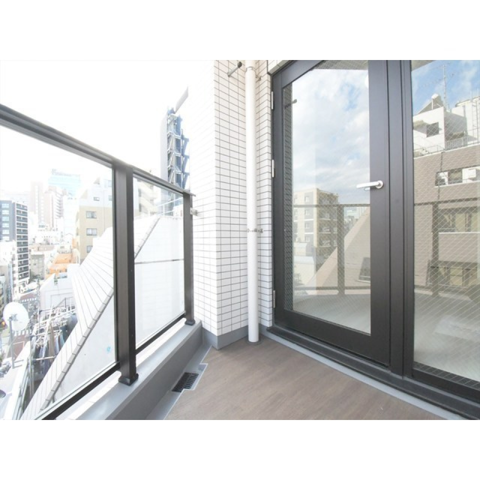 休日はバルコニーでまったりするのも良いですね。