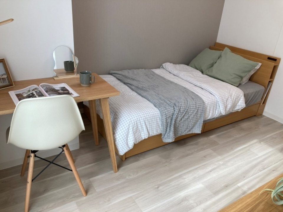 ５．５帖の洋室です。※写真は同タイプ住戸です。