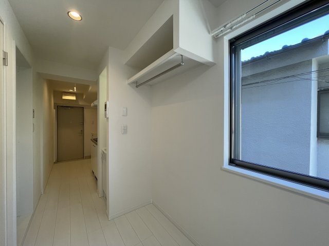 この縦長いお部屋をどう活用するかはあなた次第。※別号室参考画像　