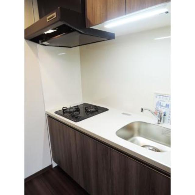 2.2帖のキッチン！作業スペースも広々しているので、お料理の効率が上がりそうです。
※写真は同タイプ住戸です。