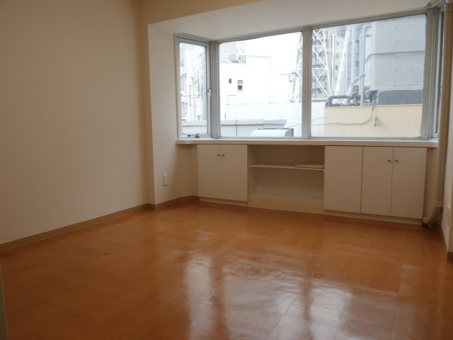 5.5帖の洋室です。