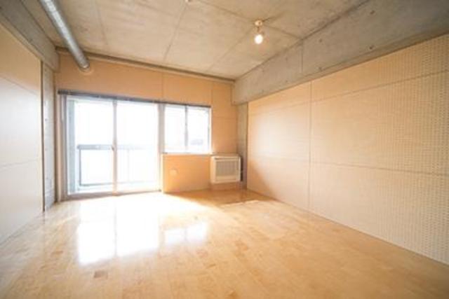 10.1帖の洋室が広がります、※写真は同タイプ住戸です。