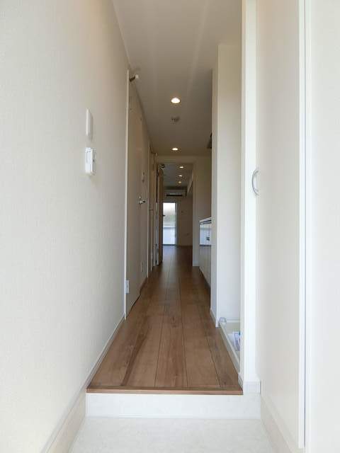 玄関からの様子です。