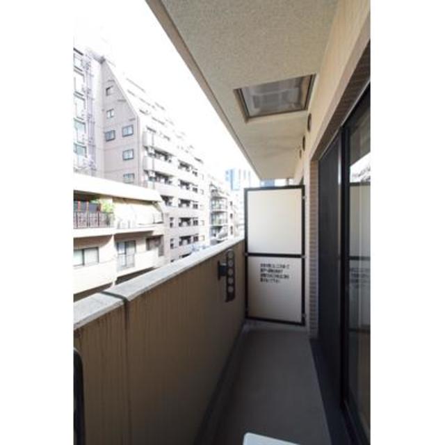 ベランダはこんな感じ。
※写真は同タイプ住戸です。