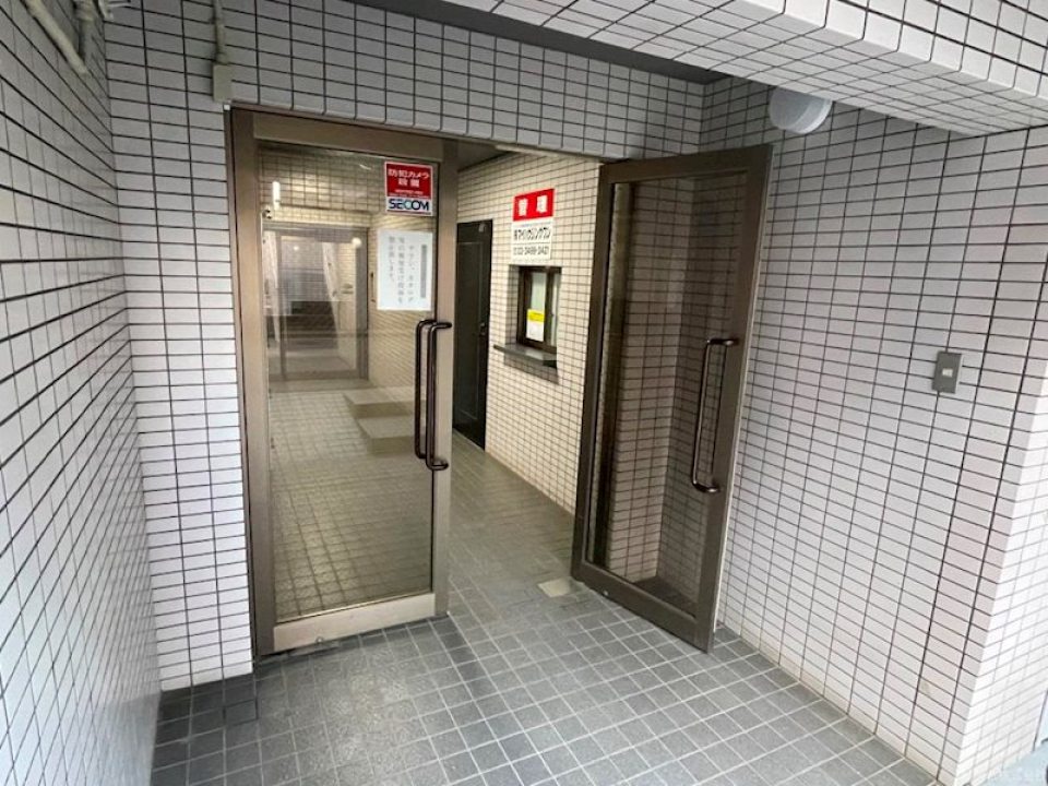 エントランス。