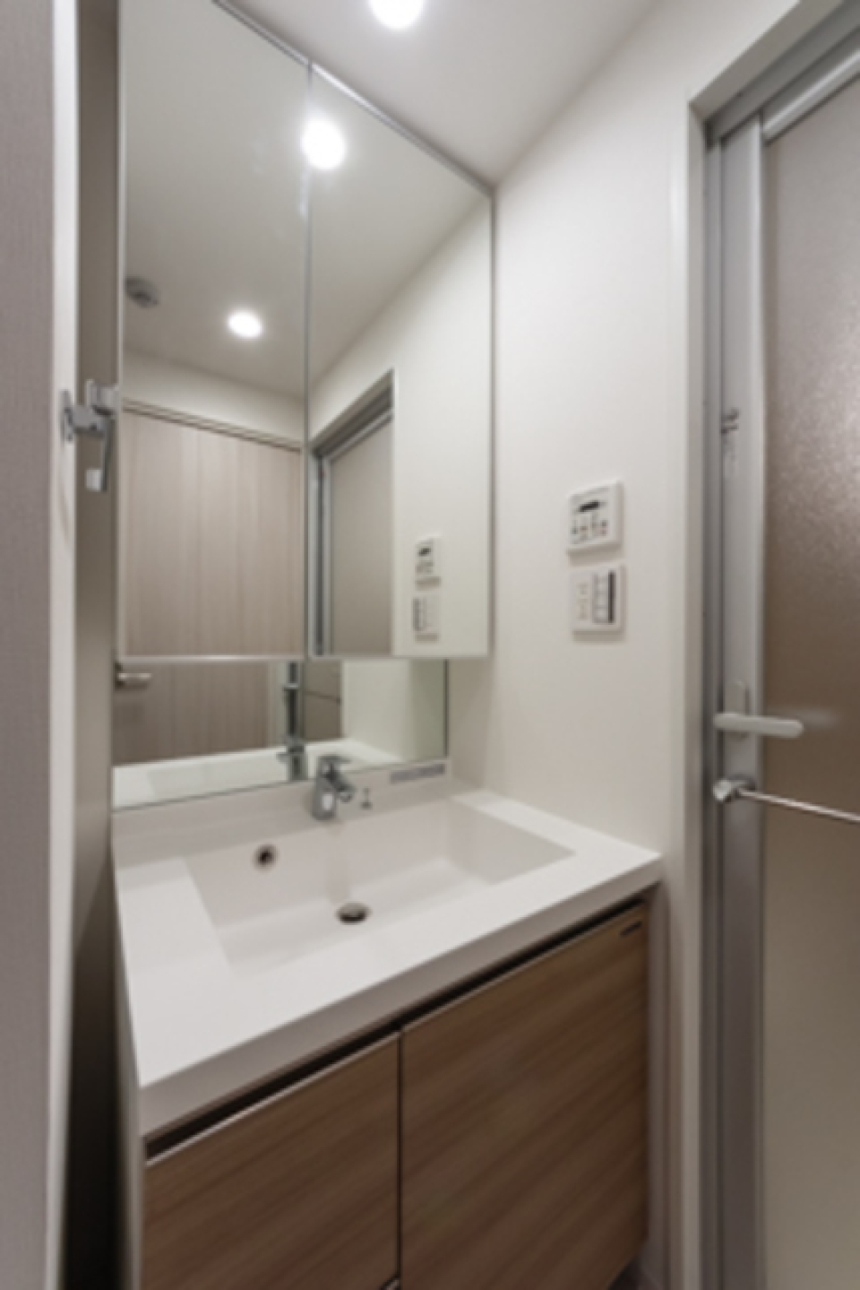 洗面台です。
※写真は同タイプ住戸です。