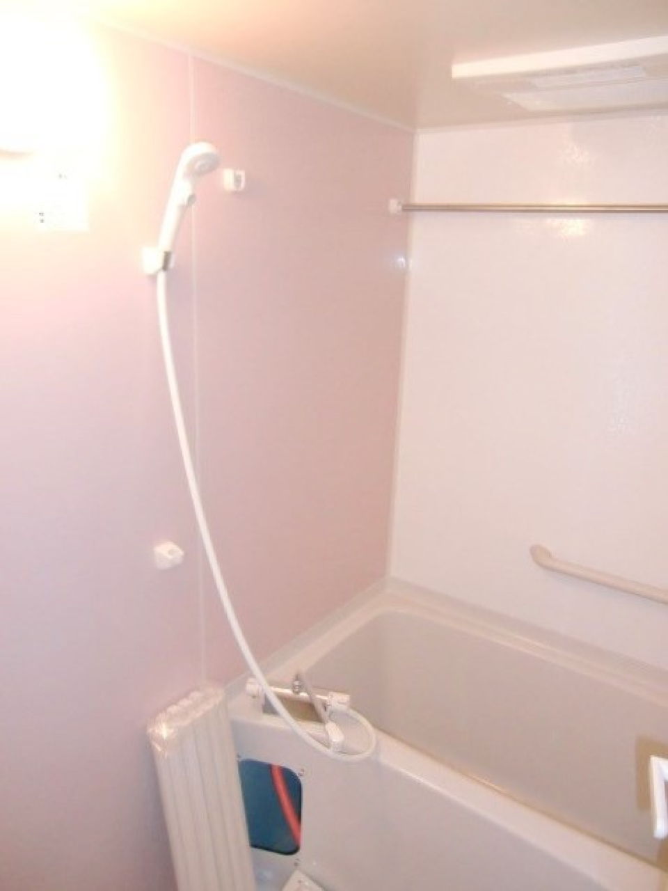 お風呂はシンプルですね