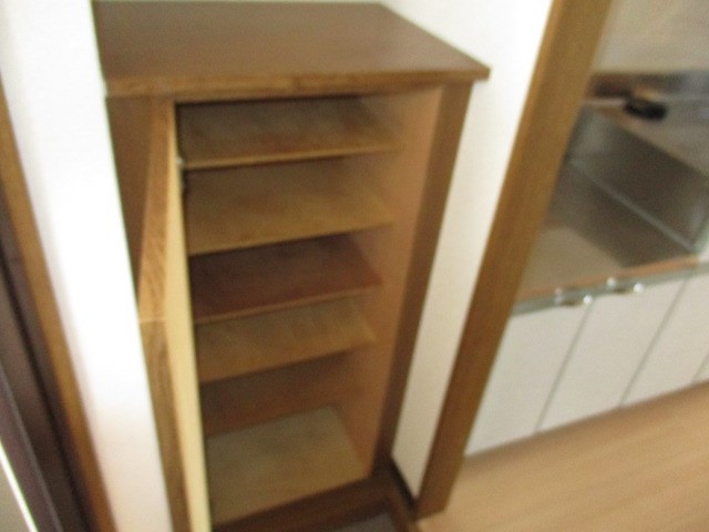 シューズボックス。