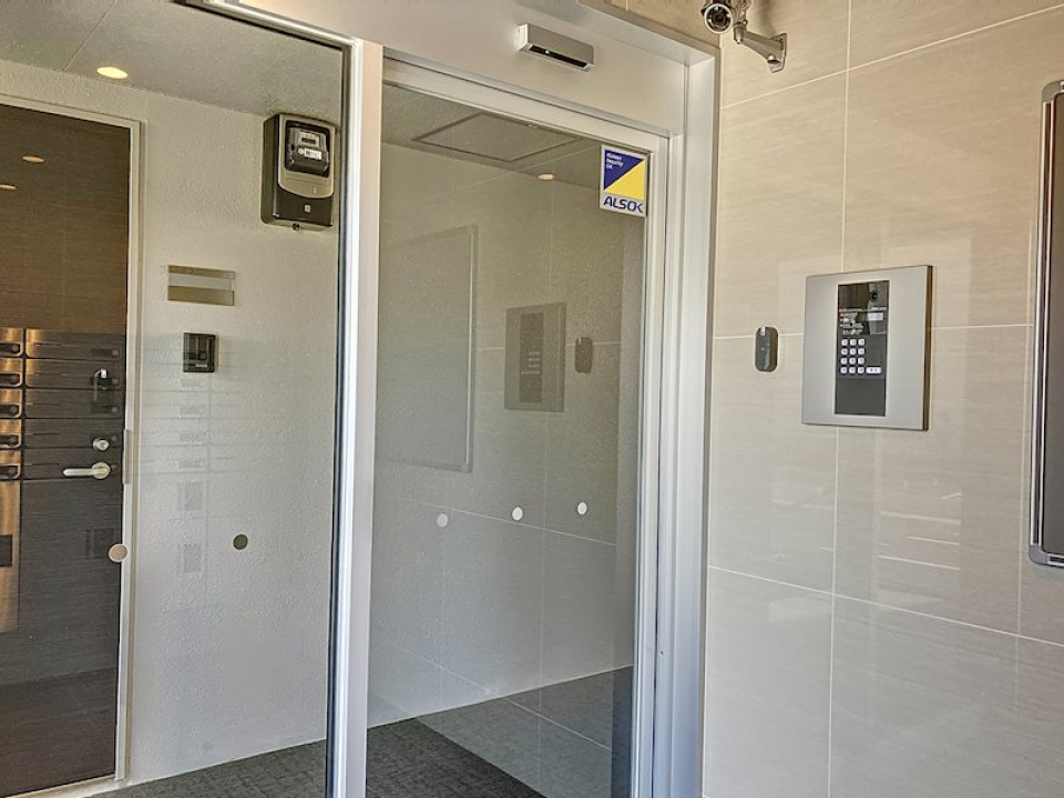 オートロックになっていてセキュリティ厳重！