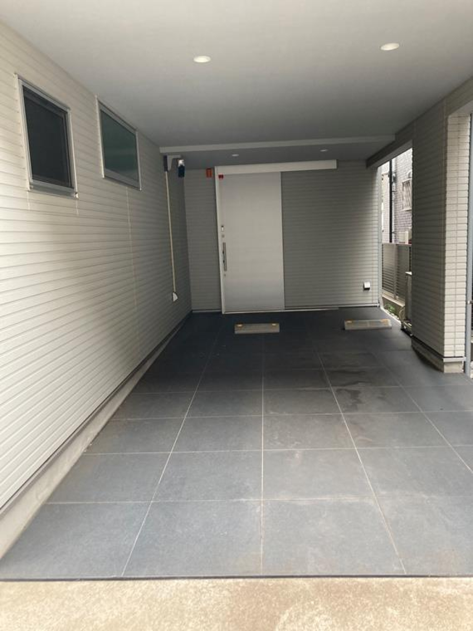 嬉しい駐車場付きです。