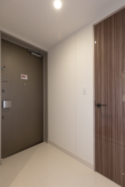 玄関の様子です。※写真は同タイプ住戸です。