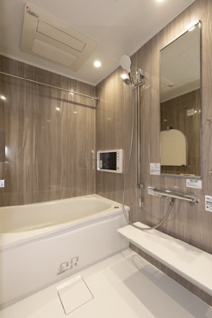 浴室です。リラックスできる空間となっています。
※写真は同タイプ住戸です。